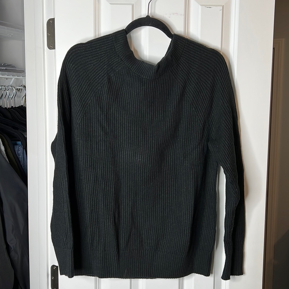 Banana Republic Knit Sweater - L, Women